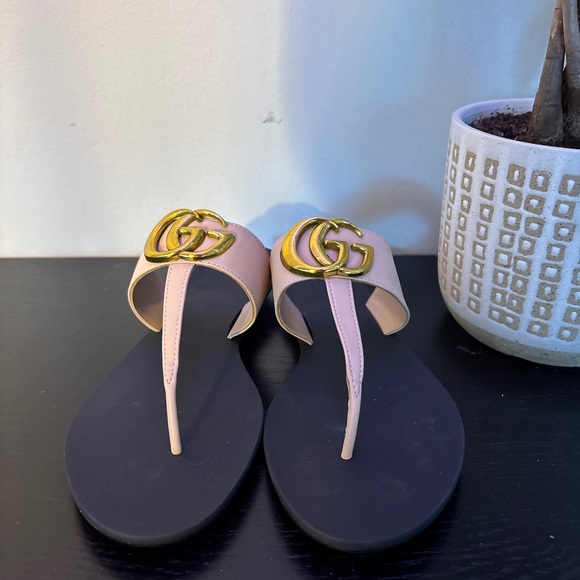 Gucci Tan Marmont thongs Double G - Picture 2 of 8